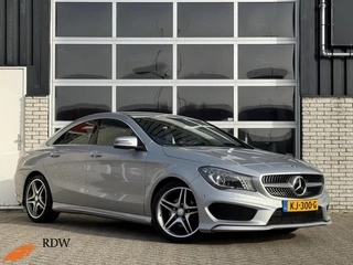 Mercedes CLA-klasse 180 AMG Pakket Clima/AdaptCruise/Camera/Stoelverwarming/Bi-Xenon/Navi