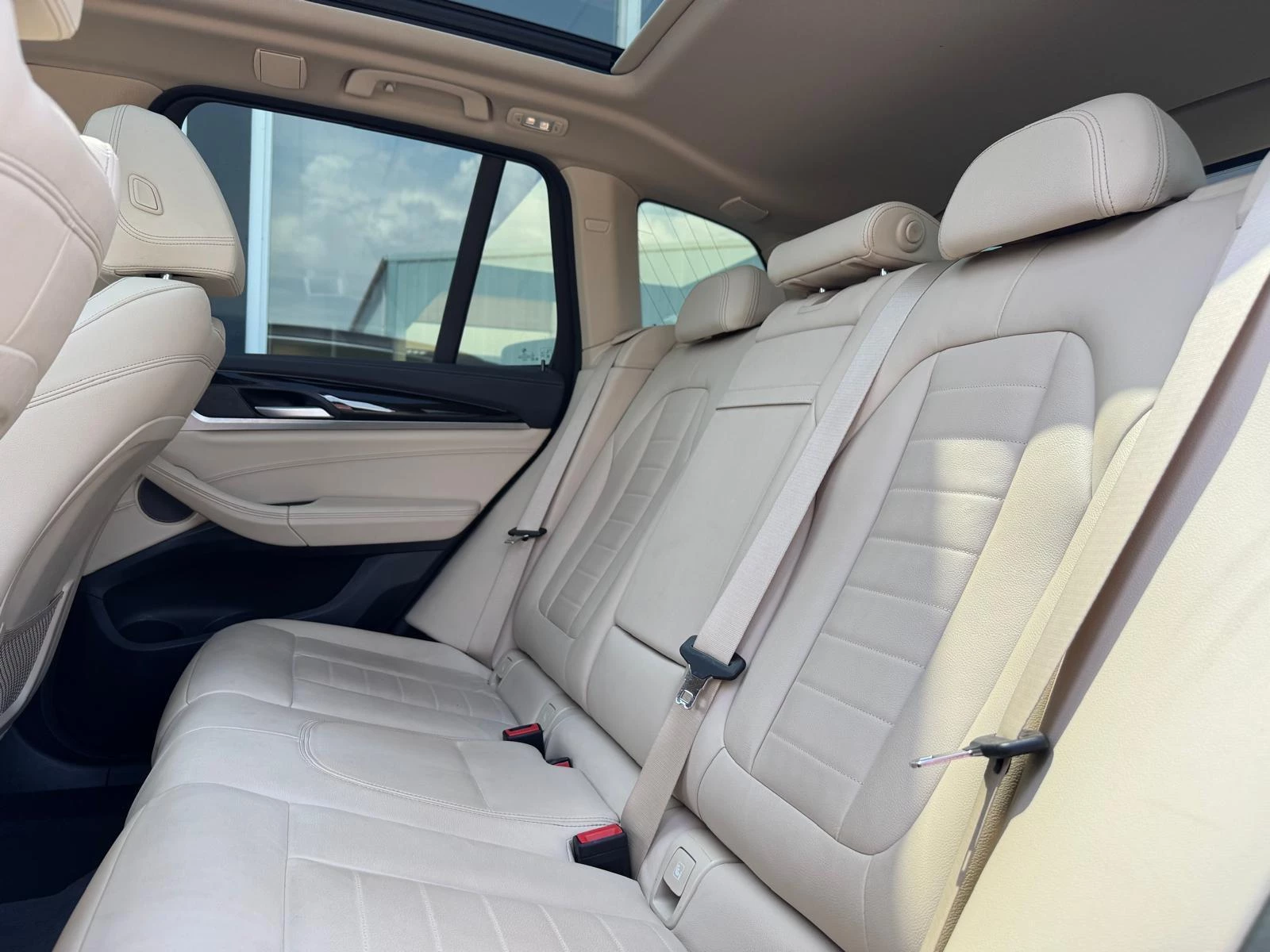 Hoofdafbeelding BMW iX3