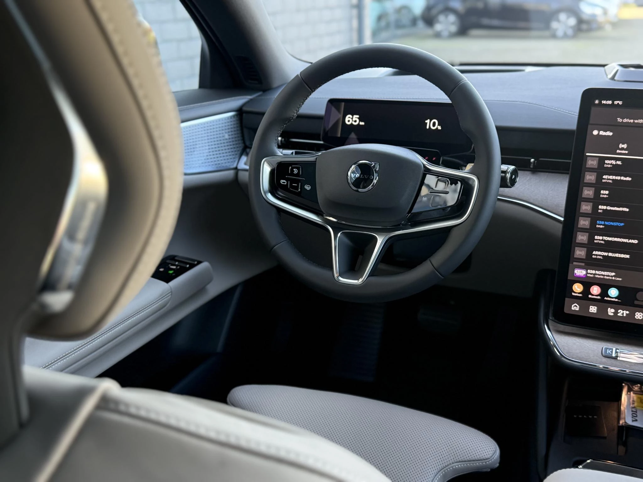 Hoofdafbeelding Volvo ES90