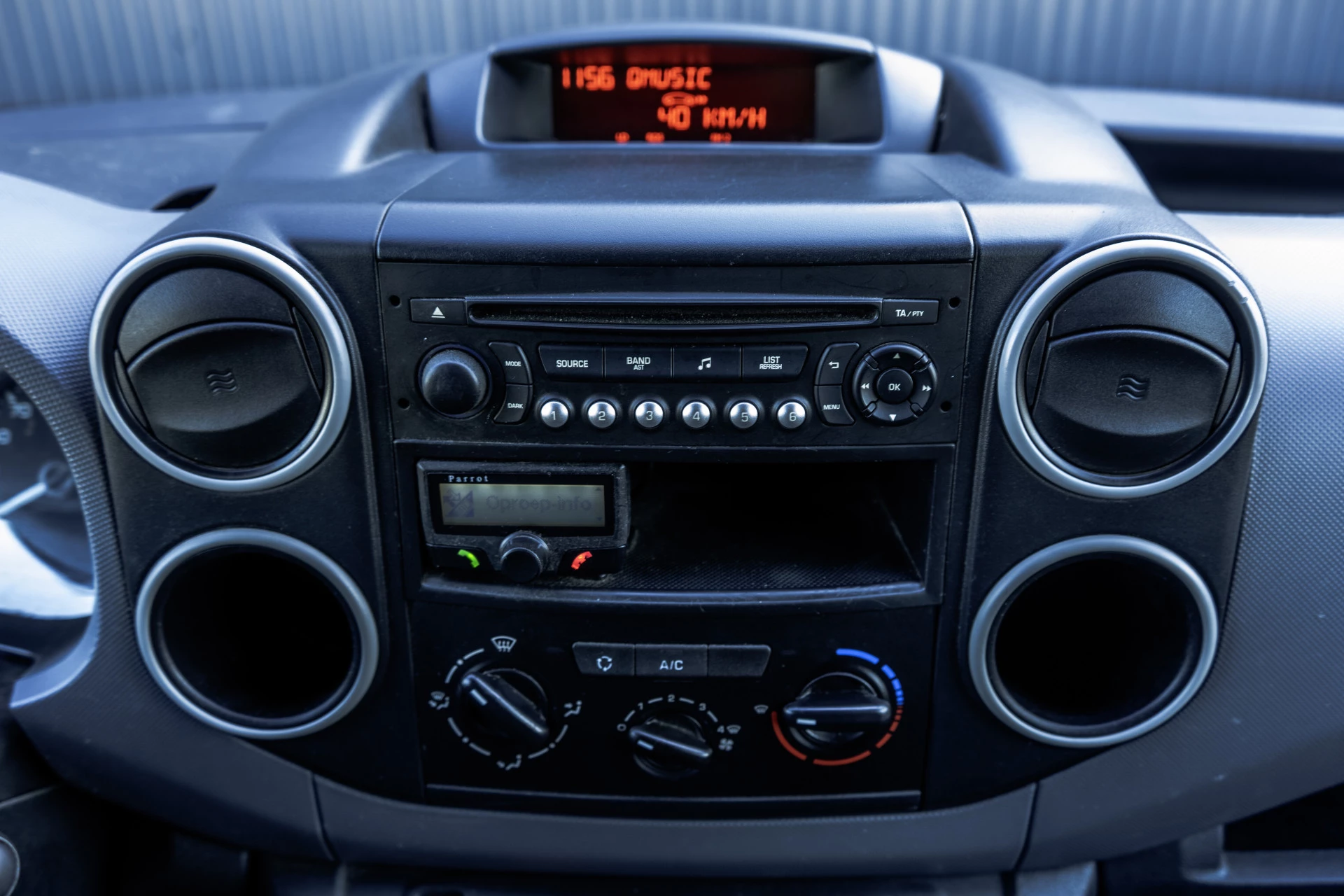 Hoofdafbeelding Peugeot Partner