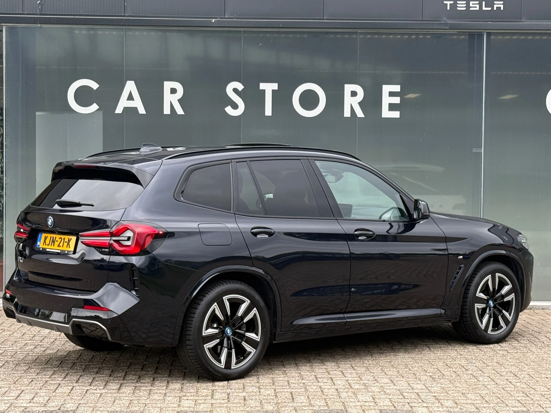 Hoofdafbeelding BMW iX3