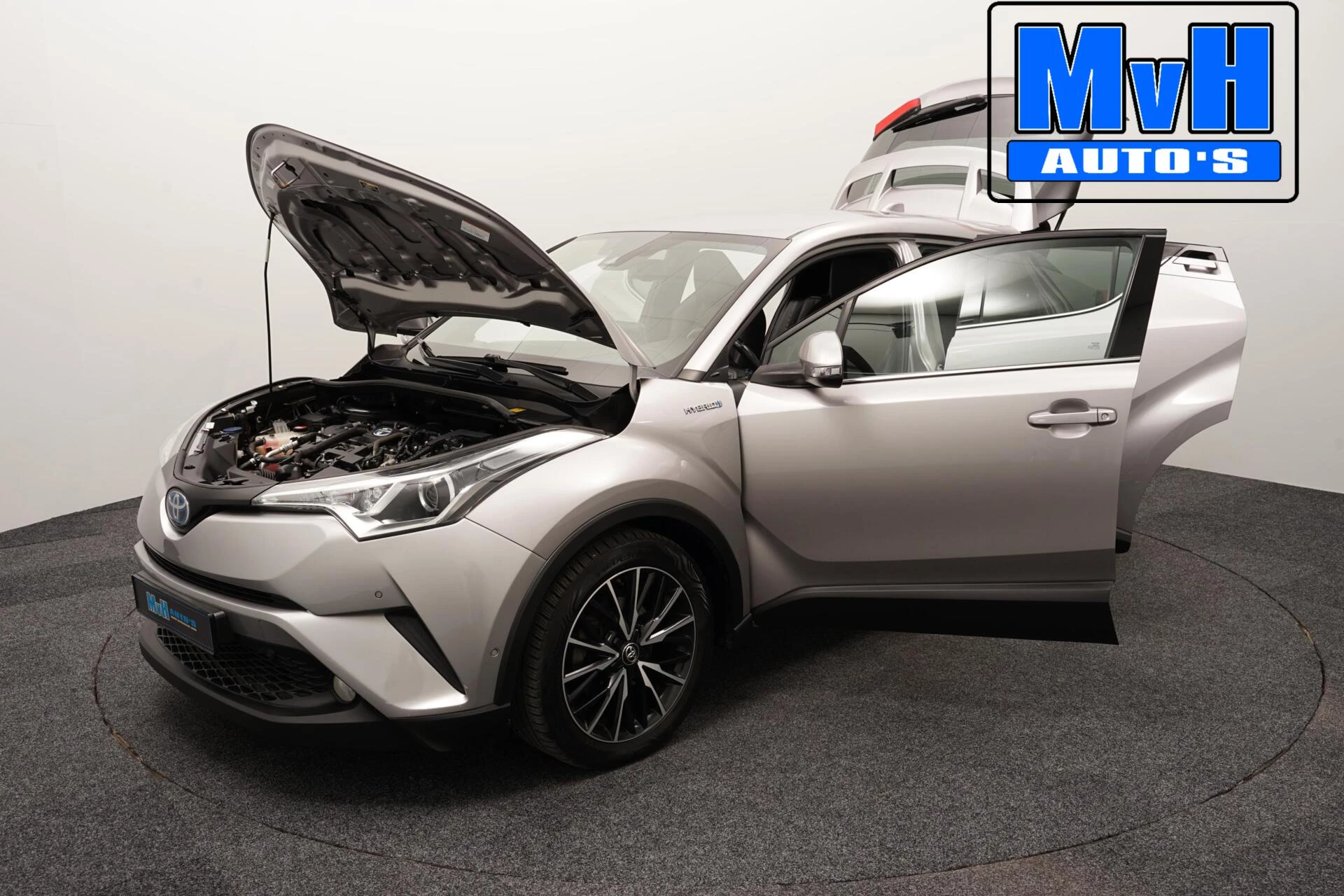 Hoofdafbeelding Toyota C-HR