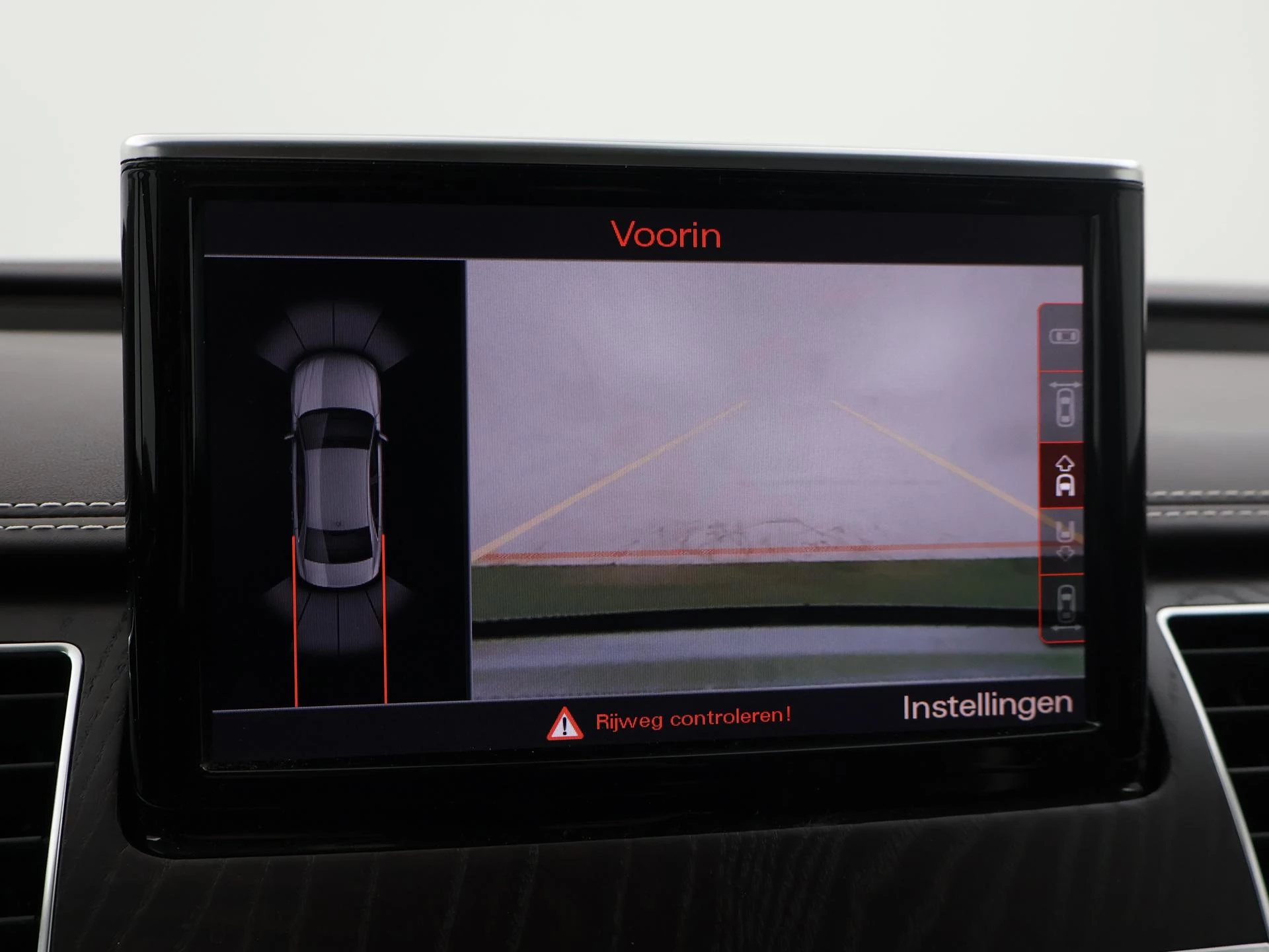 Hoofdafbeelding Audi A8