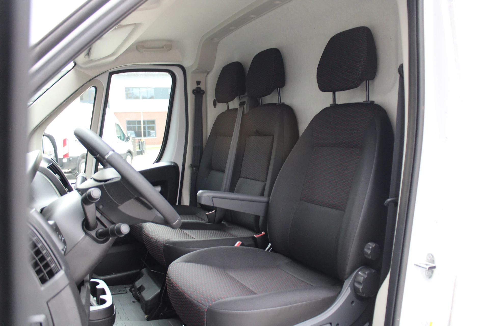 Hoofdafbeelding Opel Movano