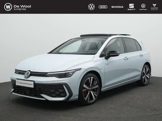 Volkswagen Golf 1.5 eHybrid 272pk GTE | Trekhaak | Panoramadak | Adaptief onderstel | Head-Up Display | IQ. Light | Achteruitrijcamera | Stuur-/stoelverwarming