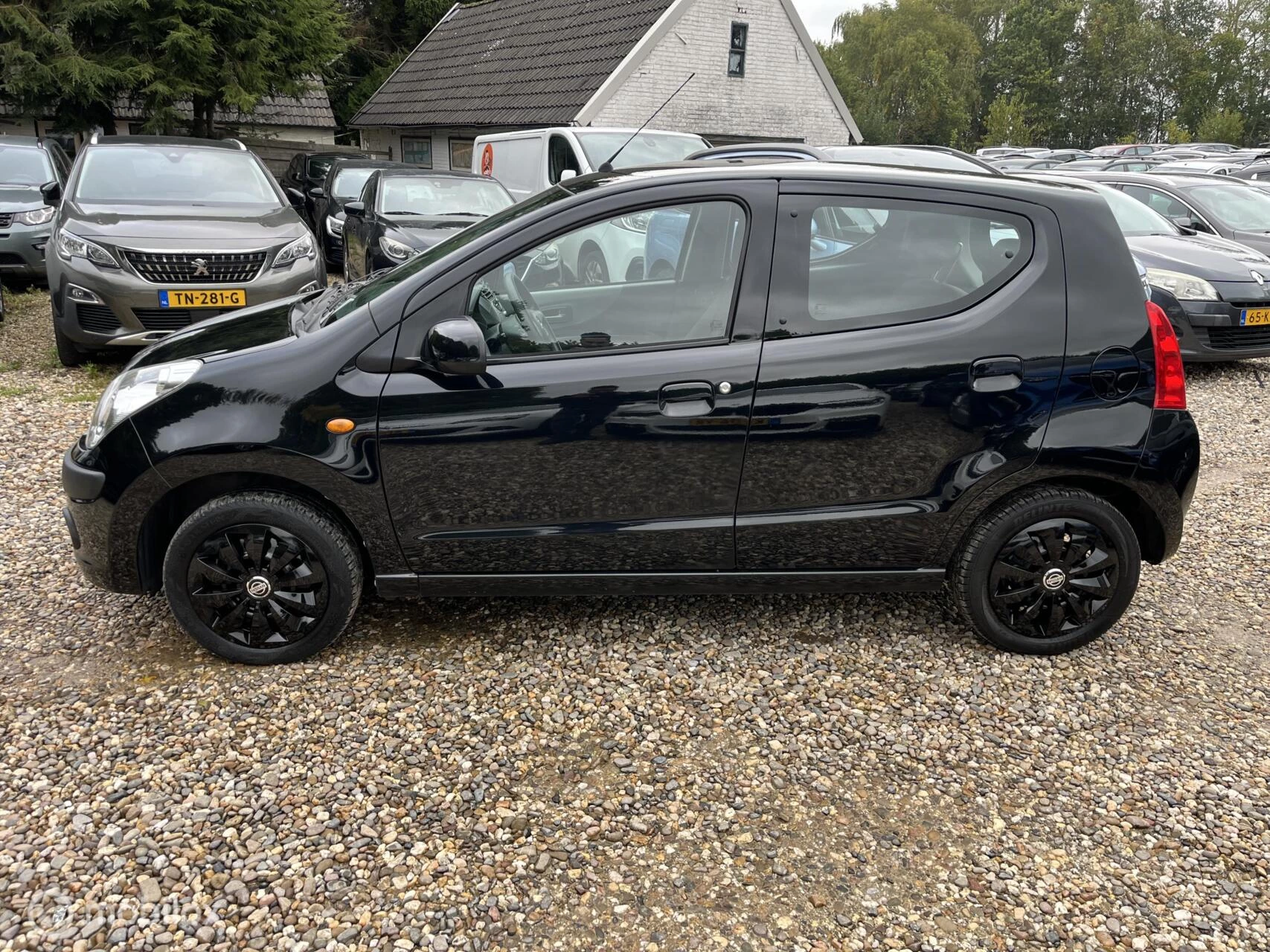 Hoofdafbeelding Nissan Pixo