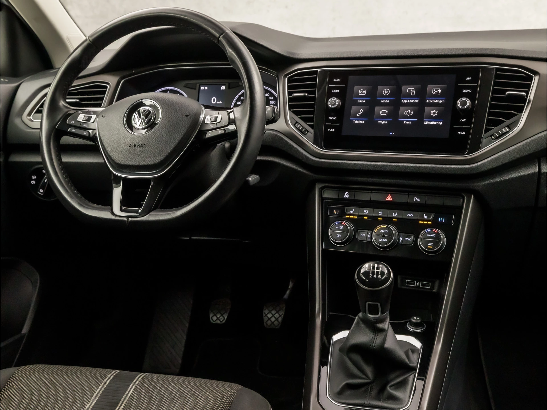 Hoofdafbeelding Volkswagen T-Roc