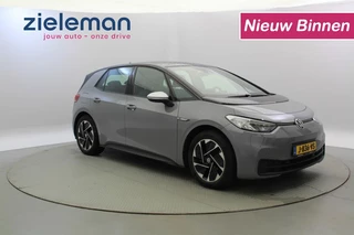 Hoofdafbeelding Volkswagen ID.3 Volkswagen ID.3 First 58 kWh - Carplay, Stoel/stuur verwarming, SOH 90%