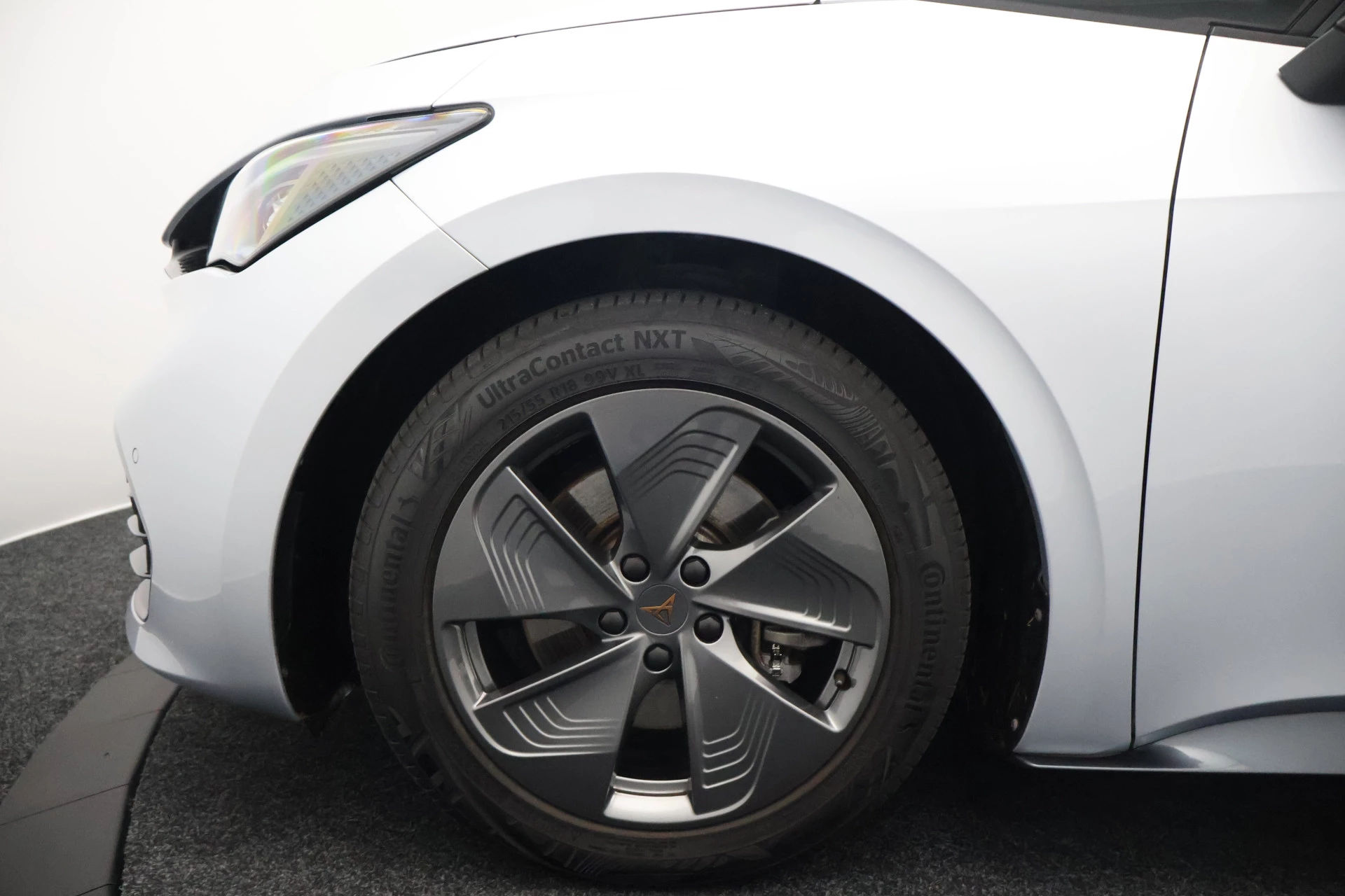 Hoofdafbeelding CUPRA Born