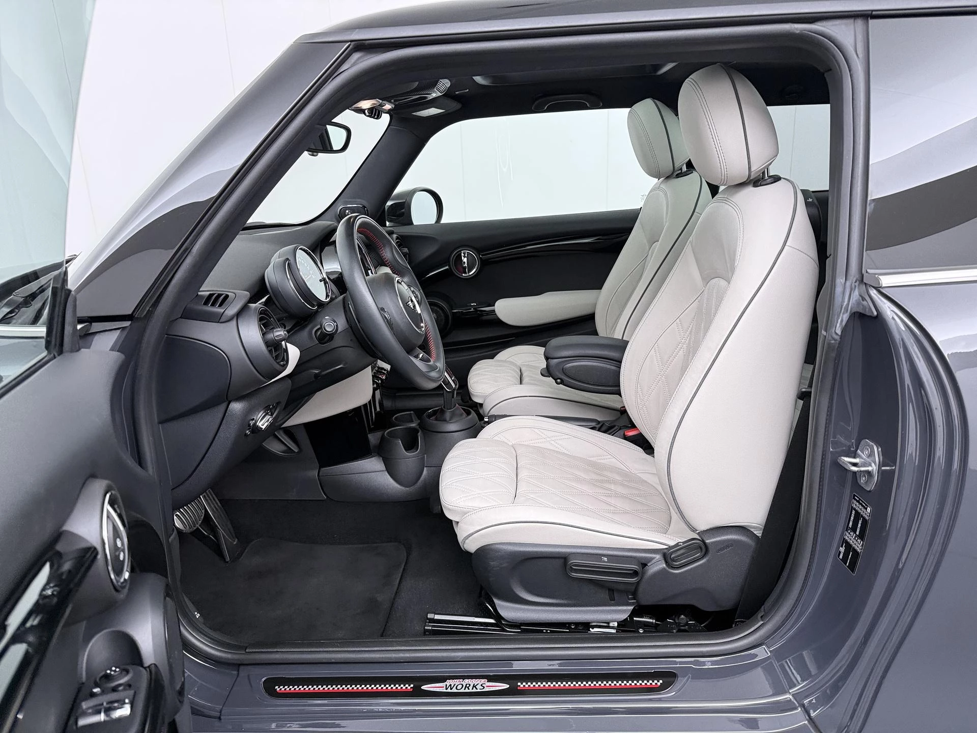 Hoofdafbeelding MINI 3-deurs