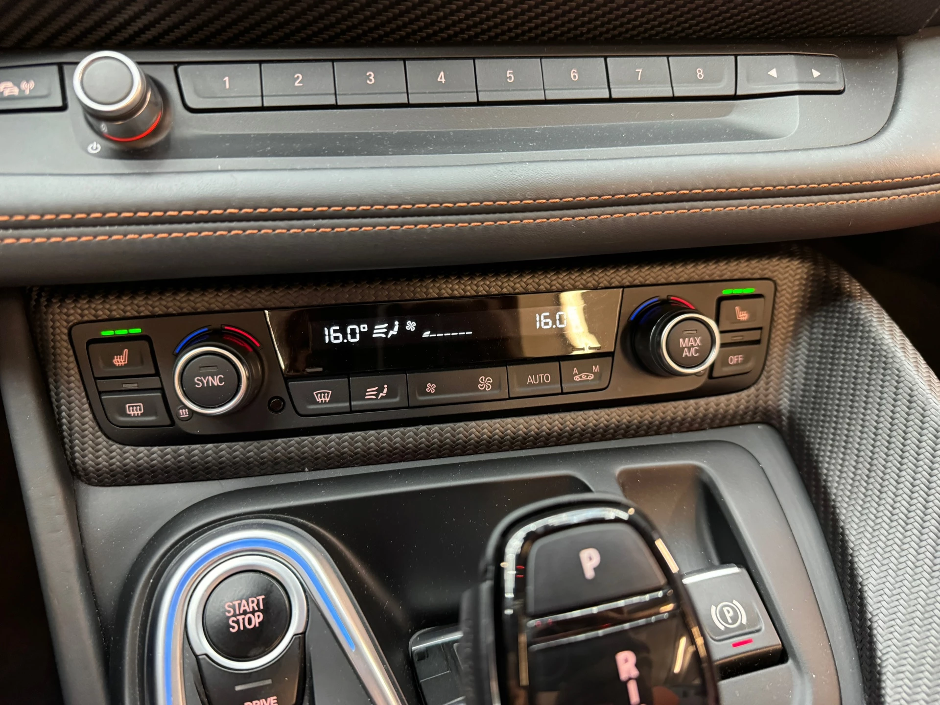 Hoofdafbeelding BMW i8