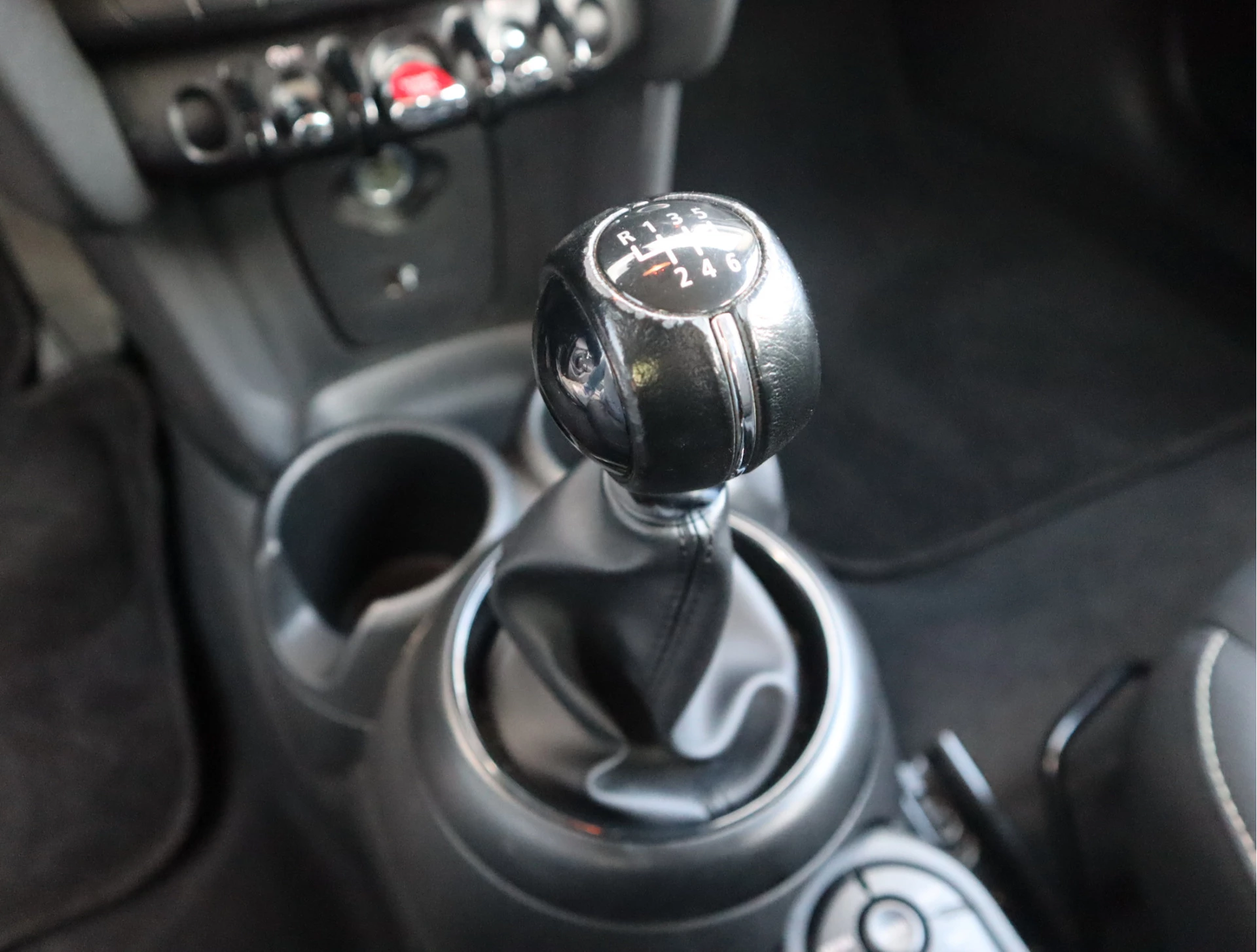 Hoofdafbeelding MINI 5-deurs