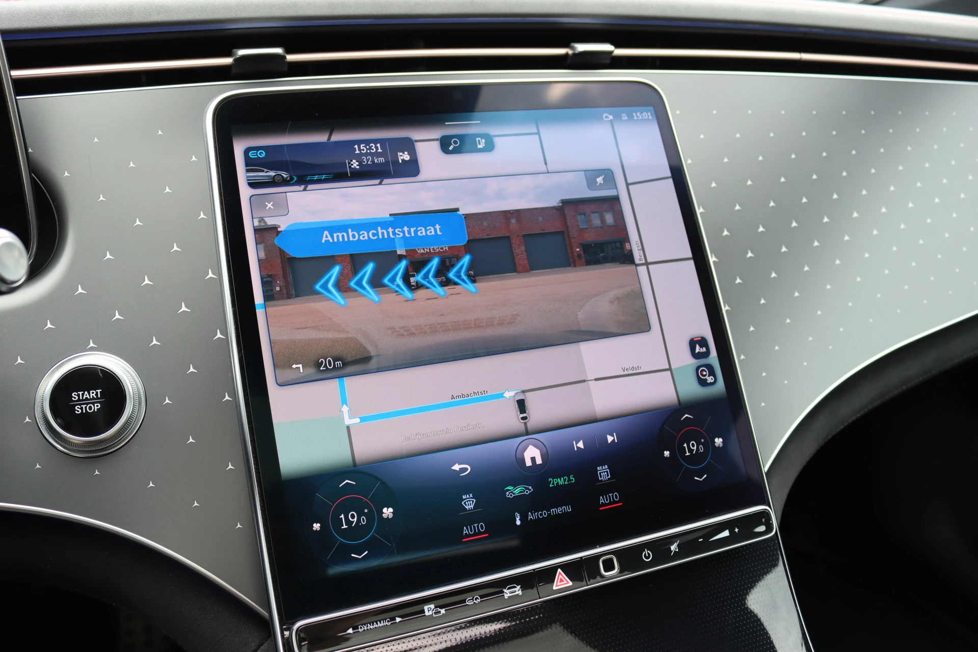 Hoofdafbeelding Mercedes-Benz EQS