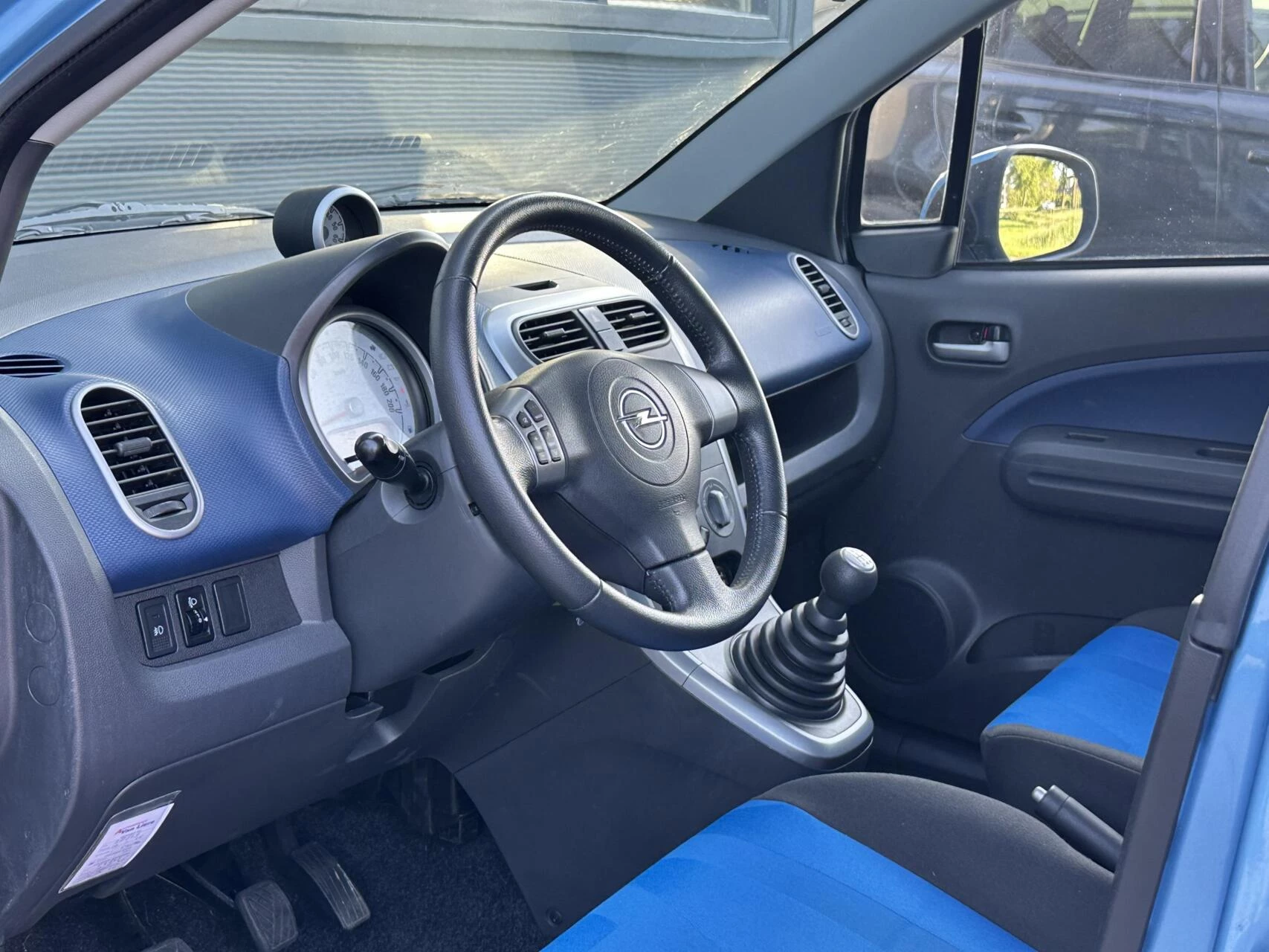 Hoofdafbeelding Opel Agila