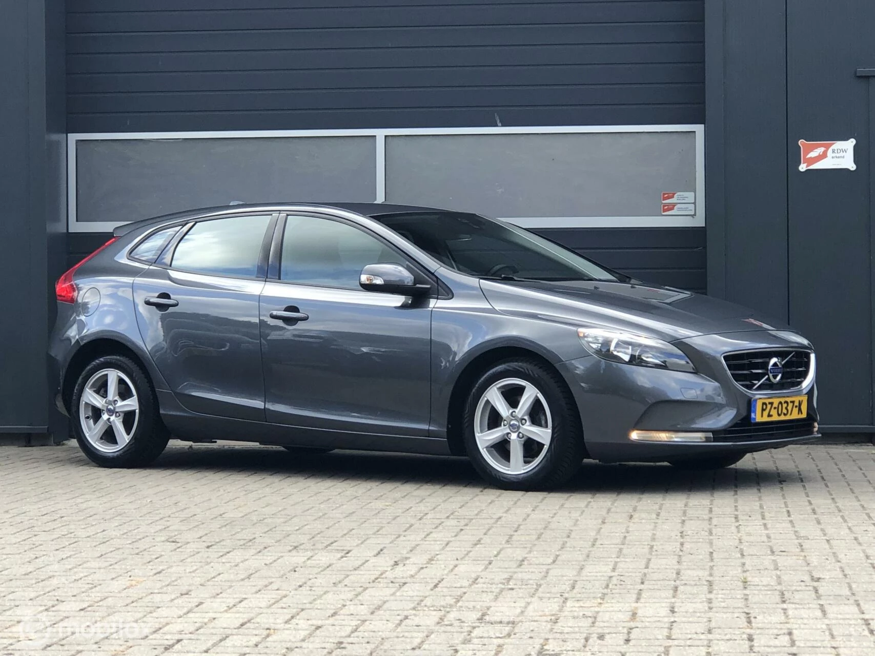 Hoofdafbeelding Volvo V40