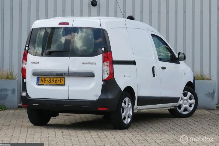 Hoofdafbeelding Dacia Dokker