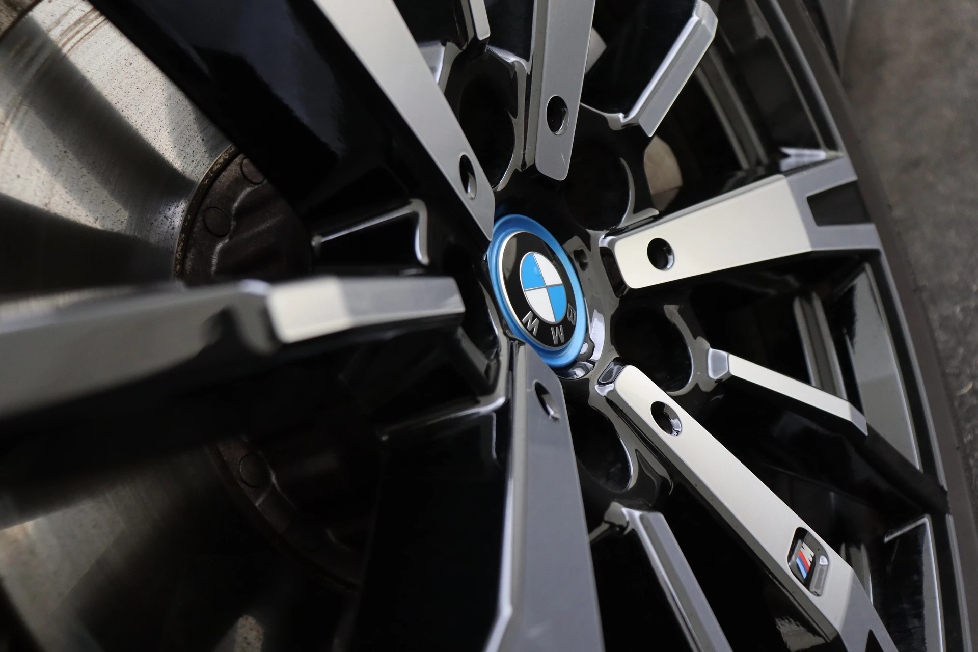 Hoofdafbeelding BMW i5