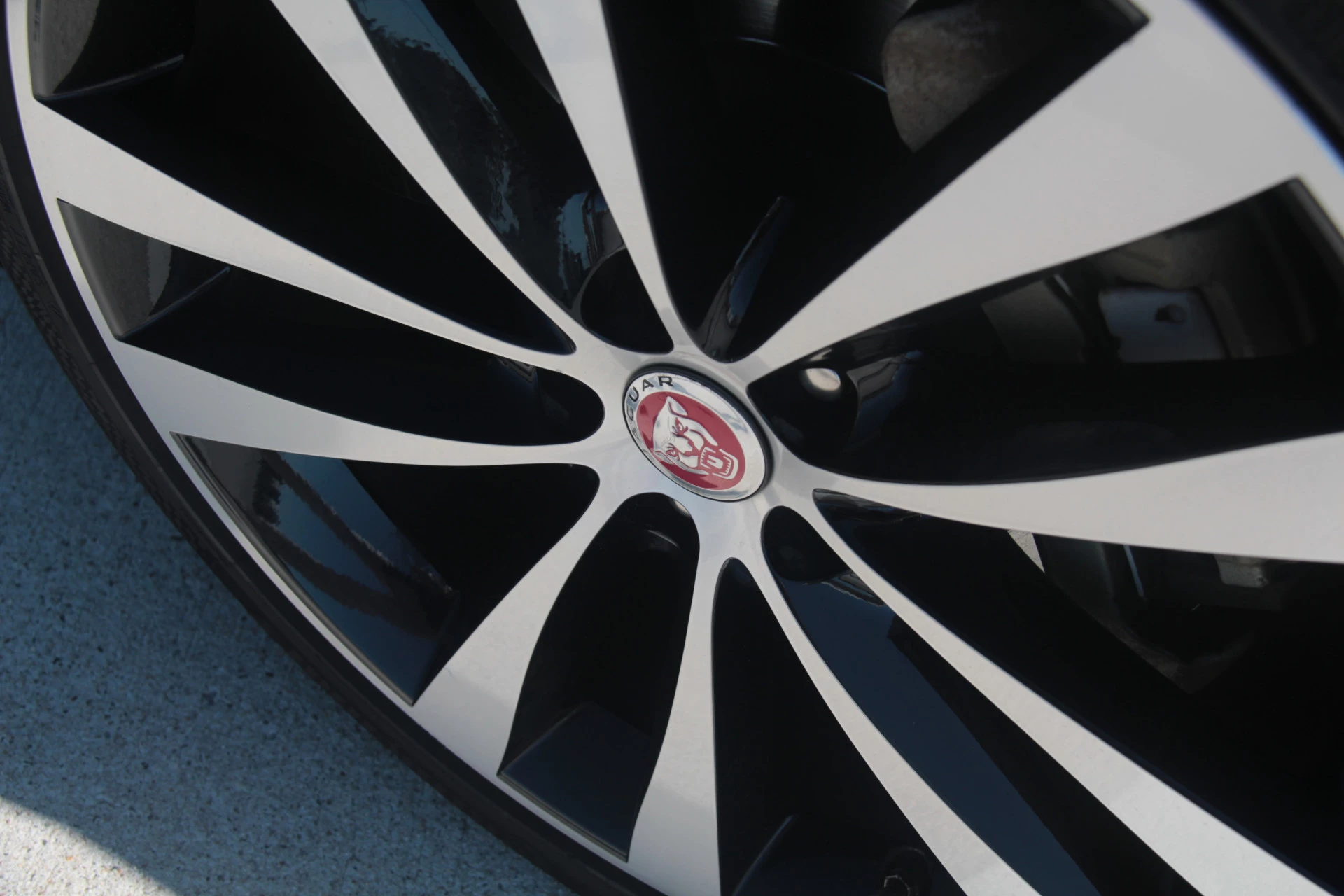 Hoofdafbeelding Jaguar XJ