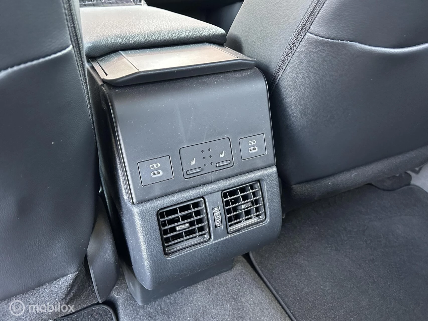 Hoofdafbeelding Toyota bZ4X