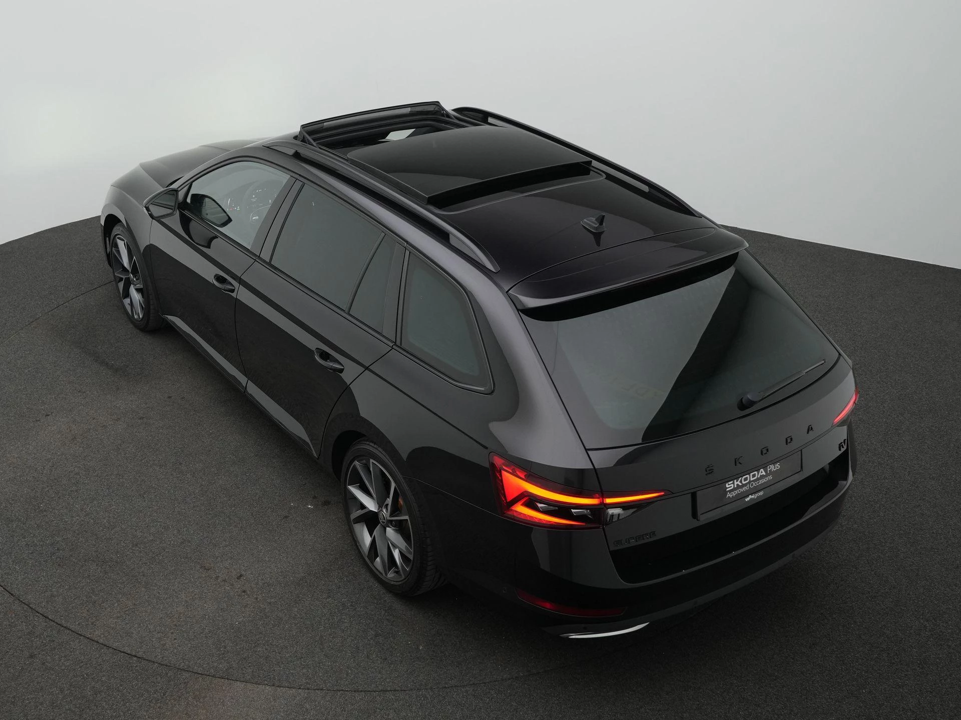 Hoofdafbeelding Škoda Superb