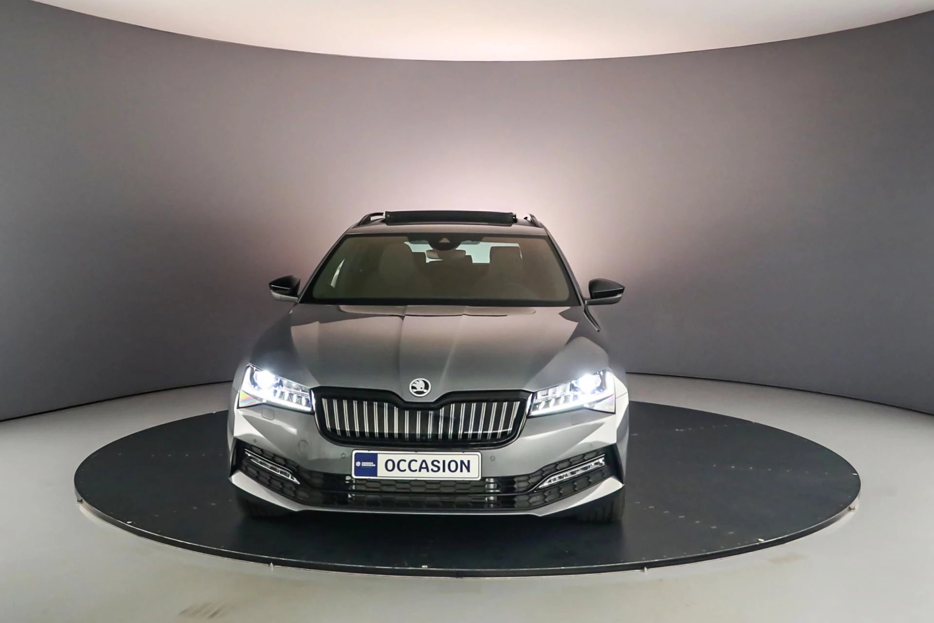 Hoofdafbeelding Škoda Superb