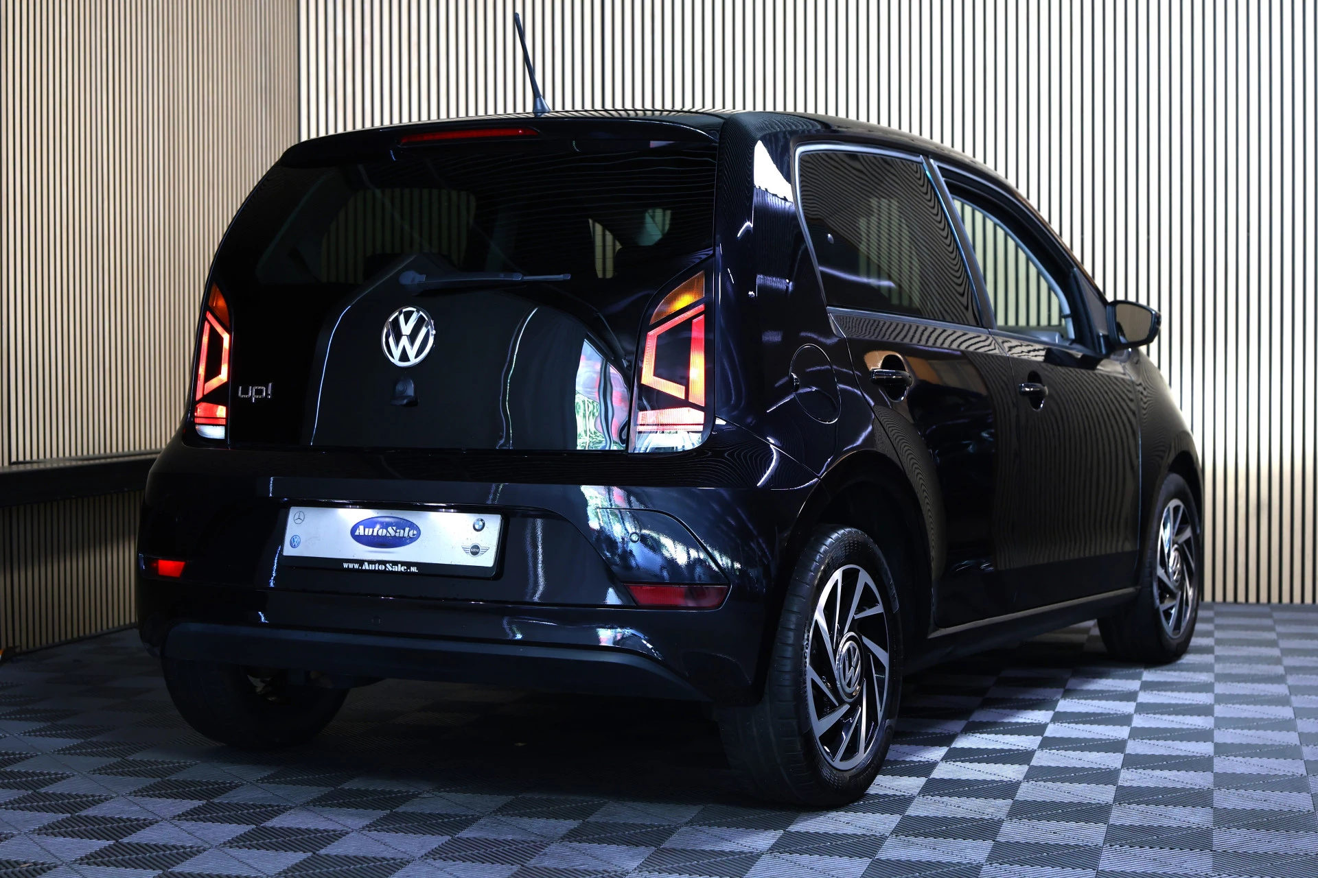 Hoofdafbeelding Volkswagen up!