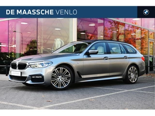 BMW 5 Serie Touring 520i High Executive M Sport Automaat / Panoramadak / Trekhaak / Achteruitrijcamera / Adaptieve LED / M Sportonderstel / Parking Assistant