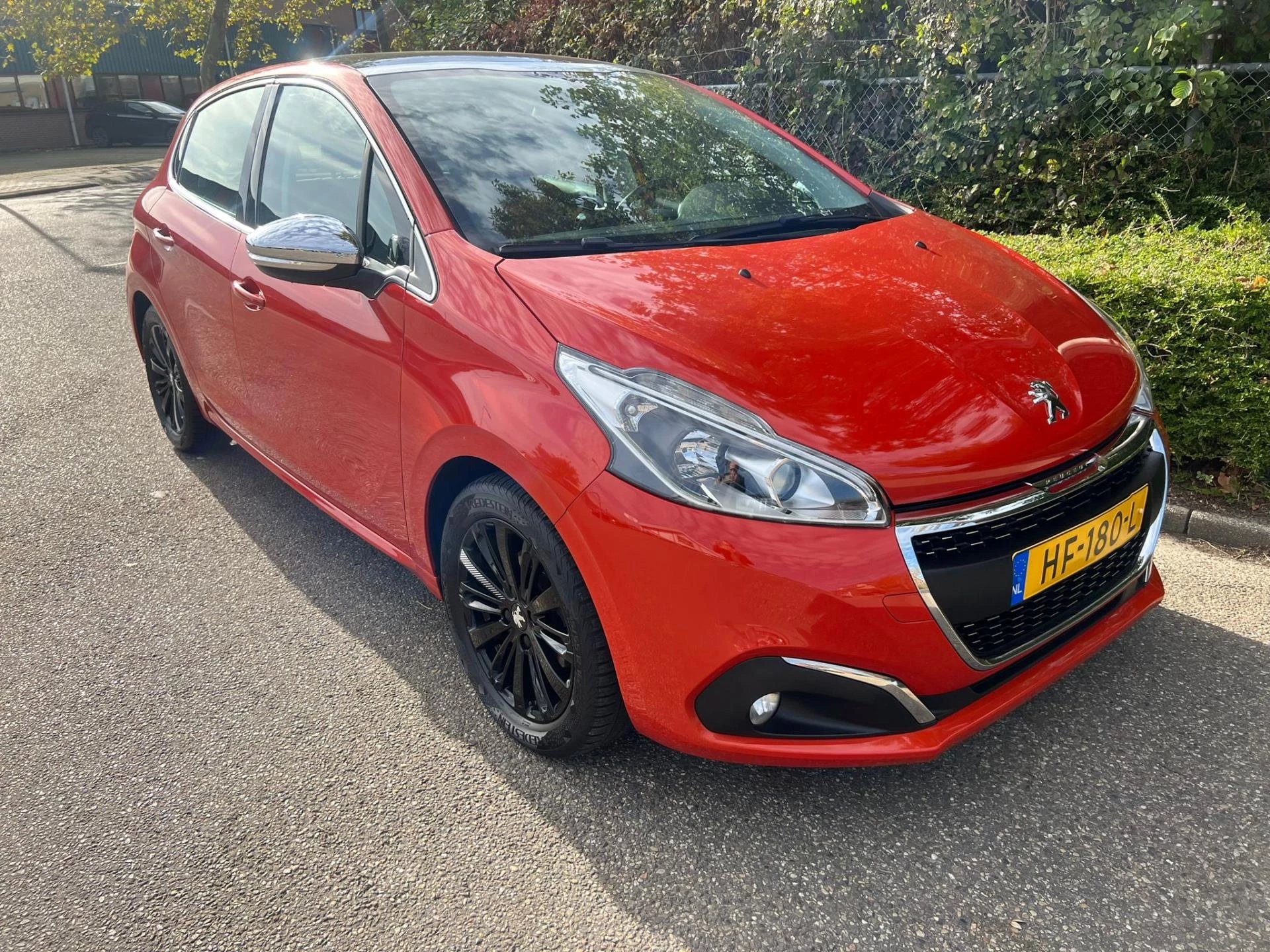 Hoofdafbeelding Peugeot 208