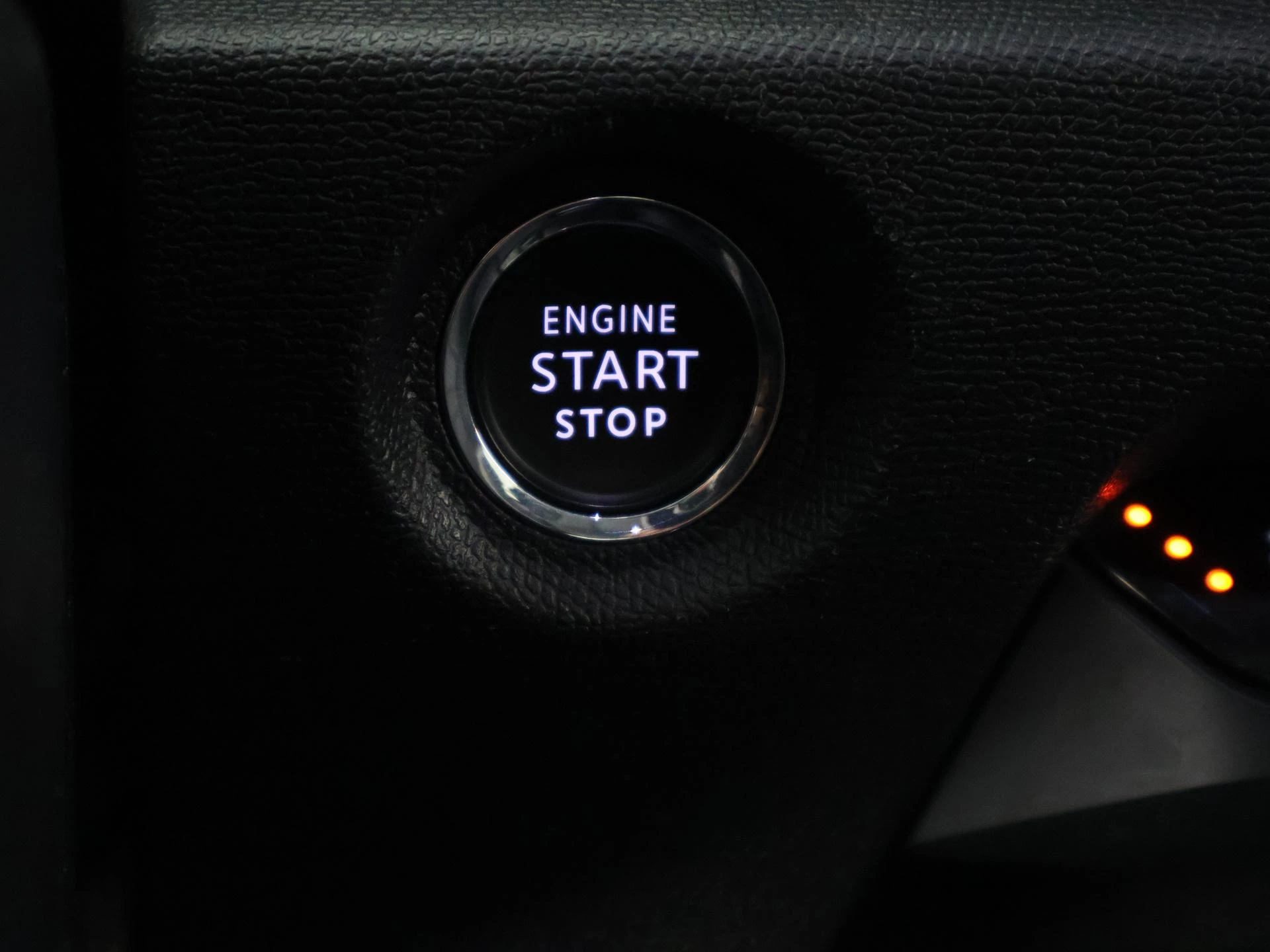 Hoofdafbeelding Citroën ë-C4