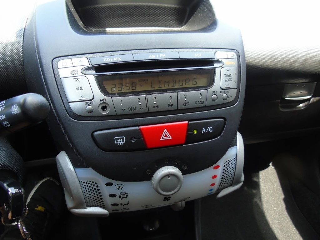 Hoofdafbeelding Peugeot 107