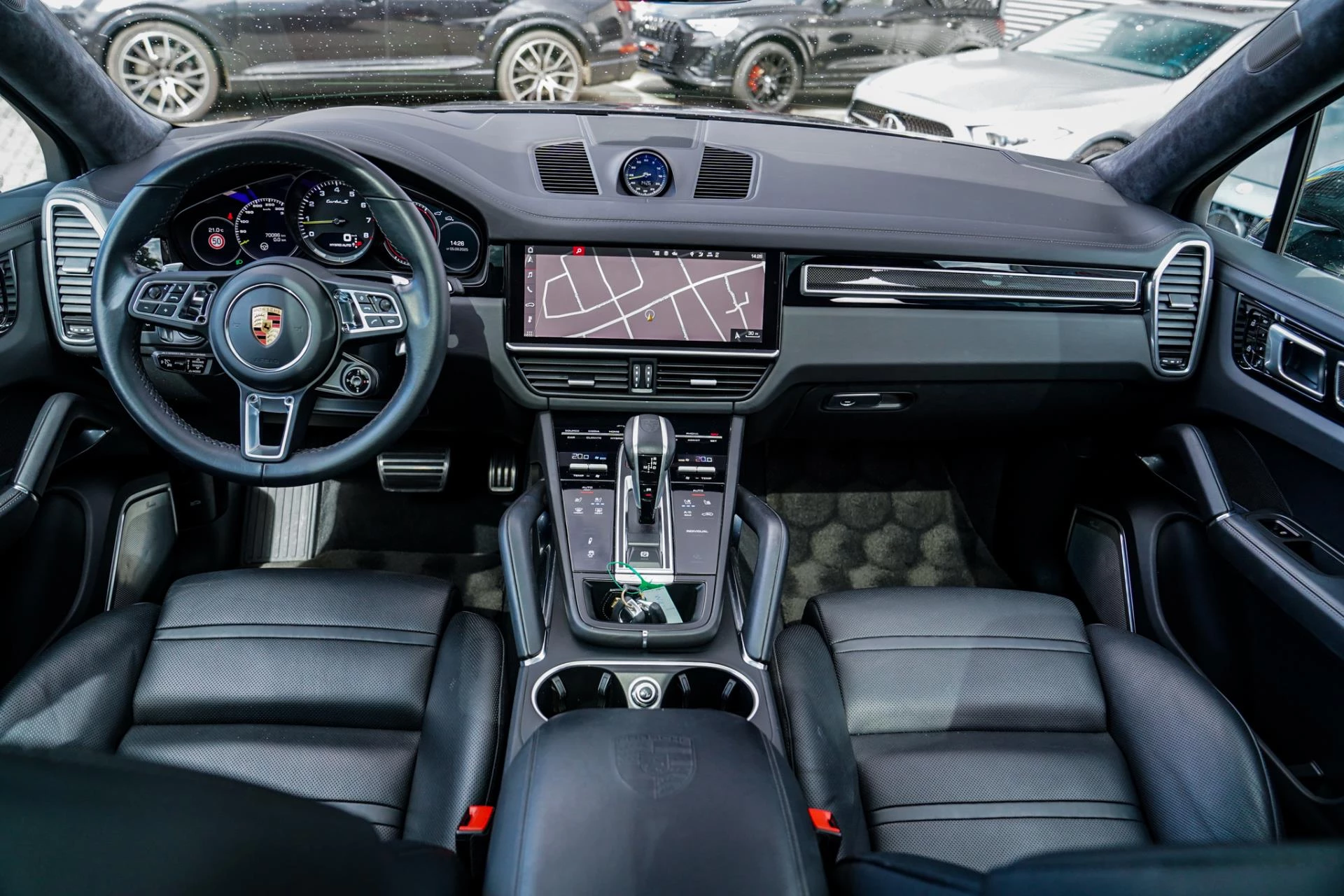 Hoofdafbeelding Porsche Cayenne