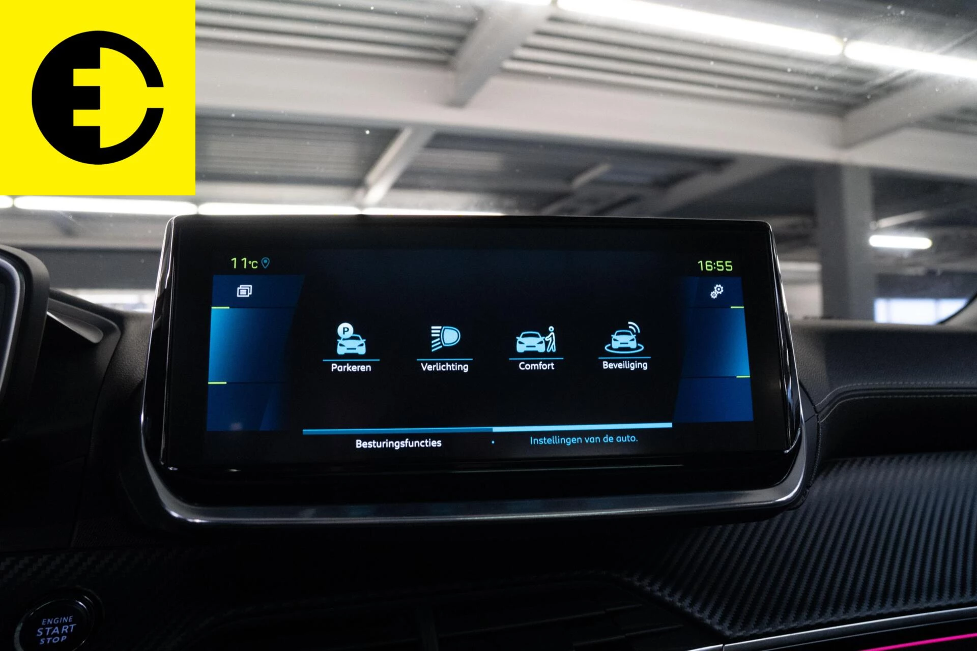 Hoofdafbeelding Peugeot e-2008