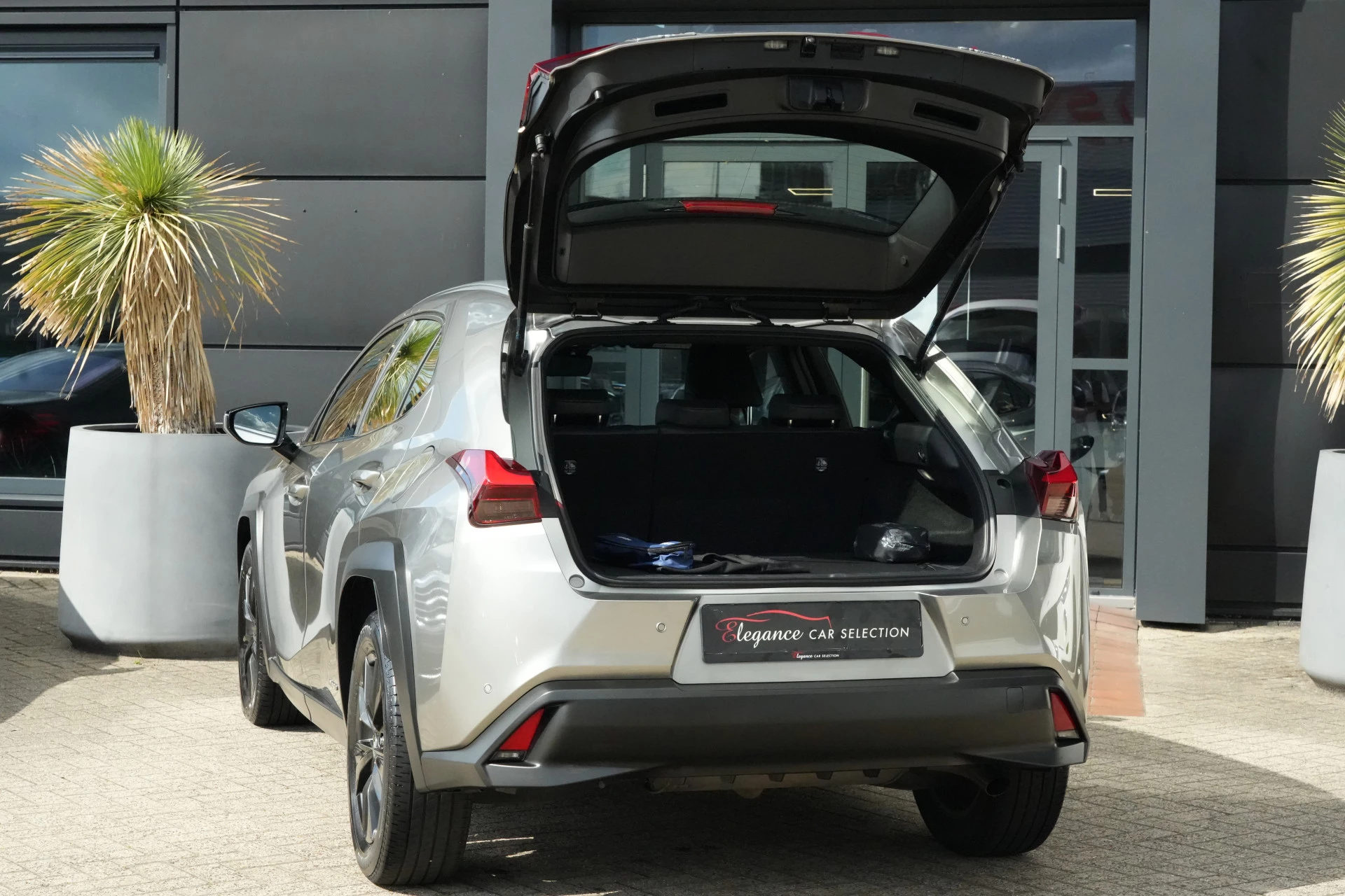 Hoofdafbeelding Lexus UX