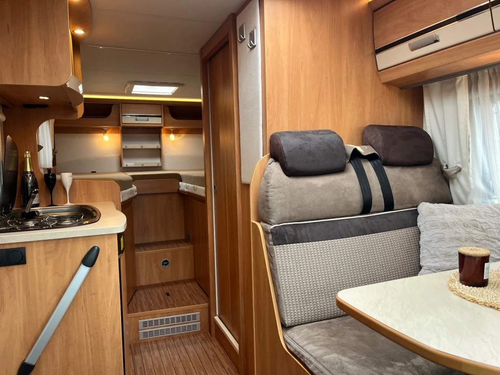 Hoofdafbeelding Dethleffs Globebus