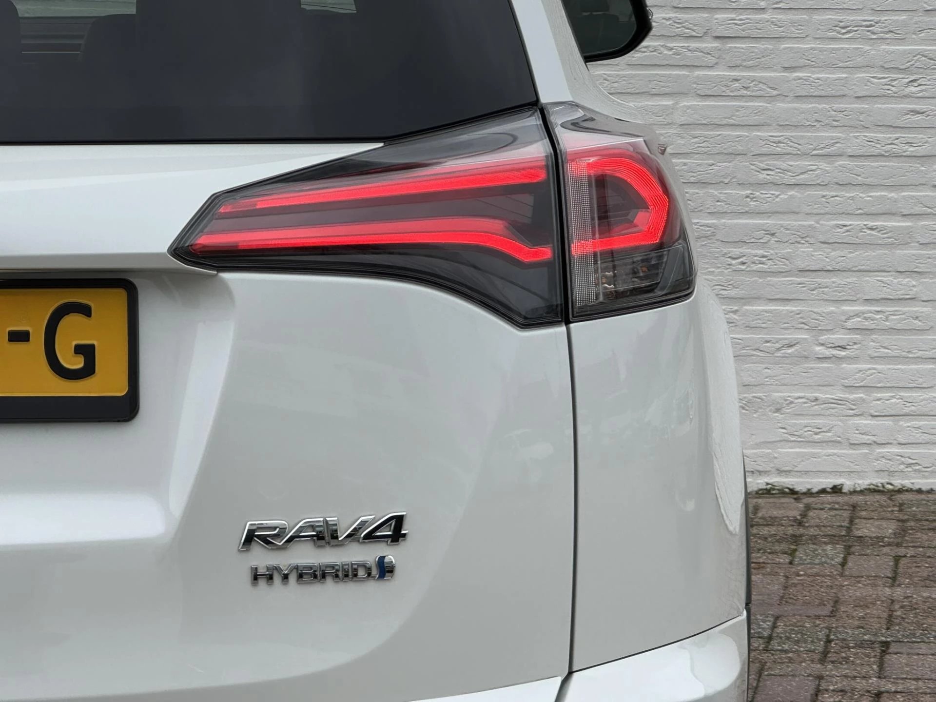 Hoofdafbeelding Toyota RAV4