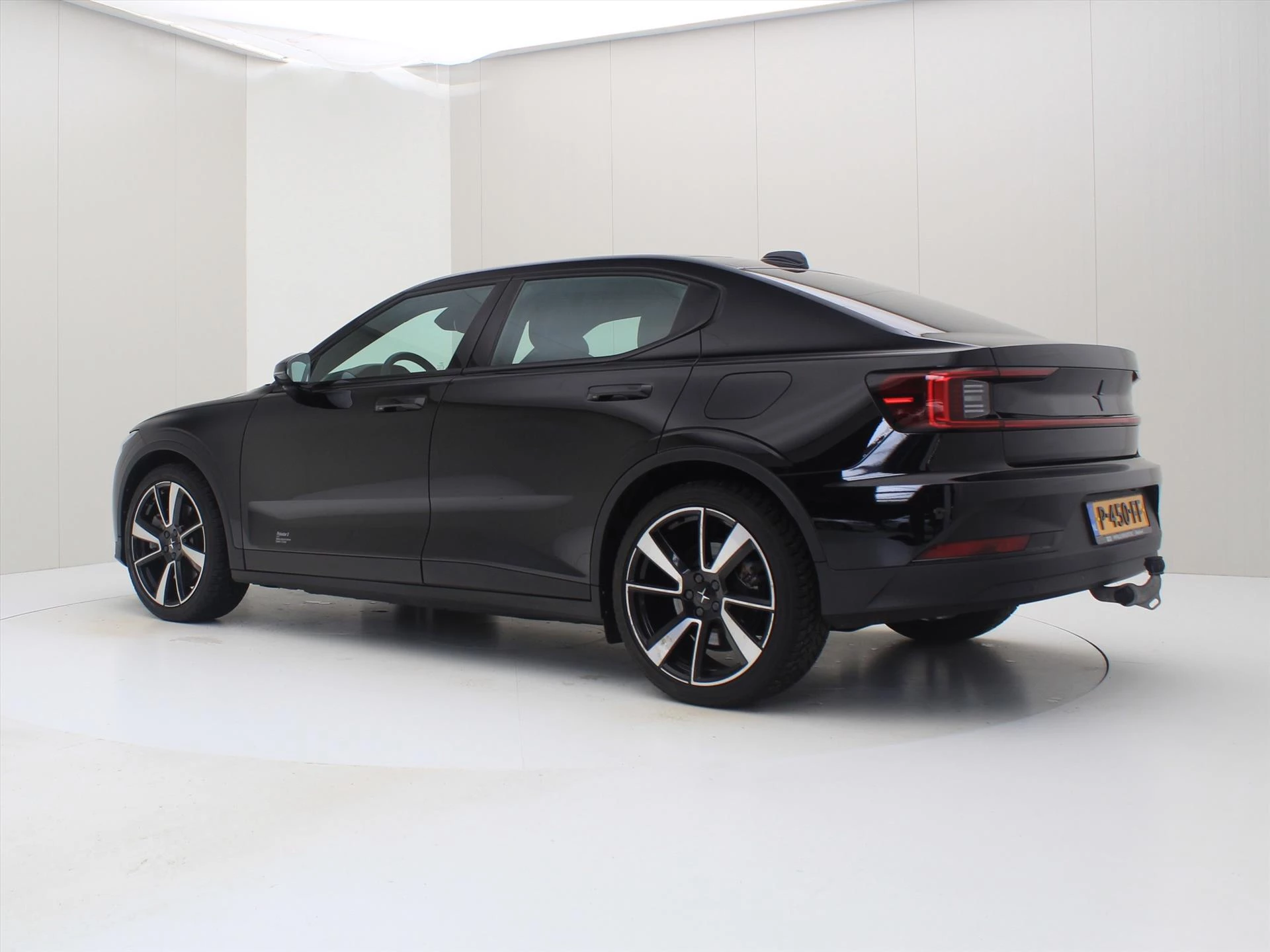 Hoofdafbeelding Polestar 2