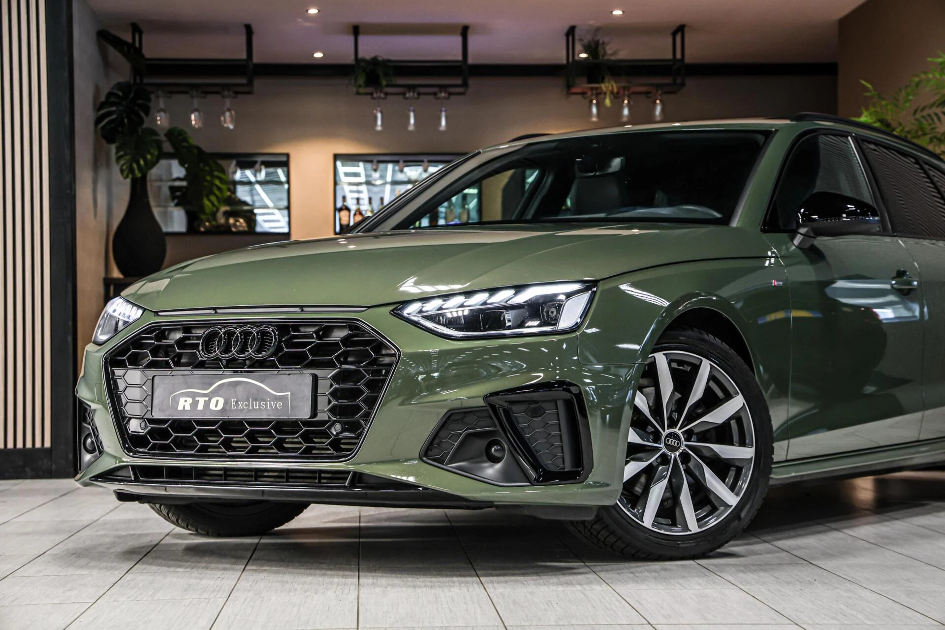 Hoofdafbeelding Audi A4