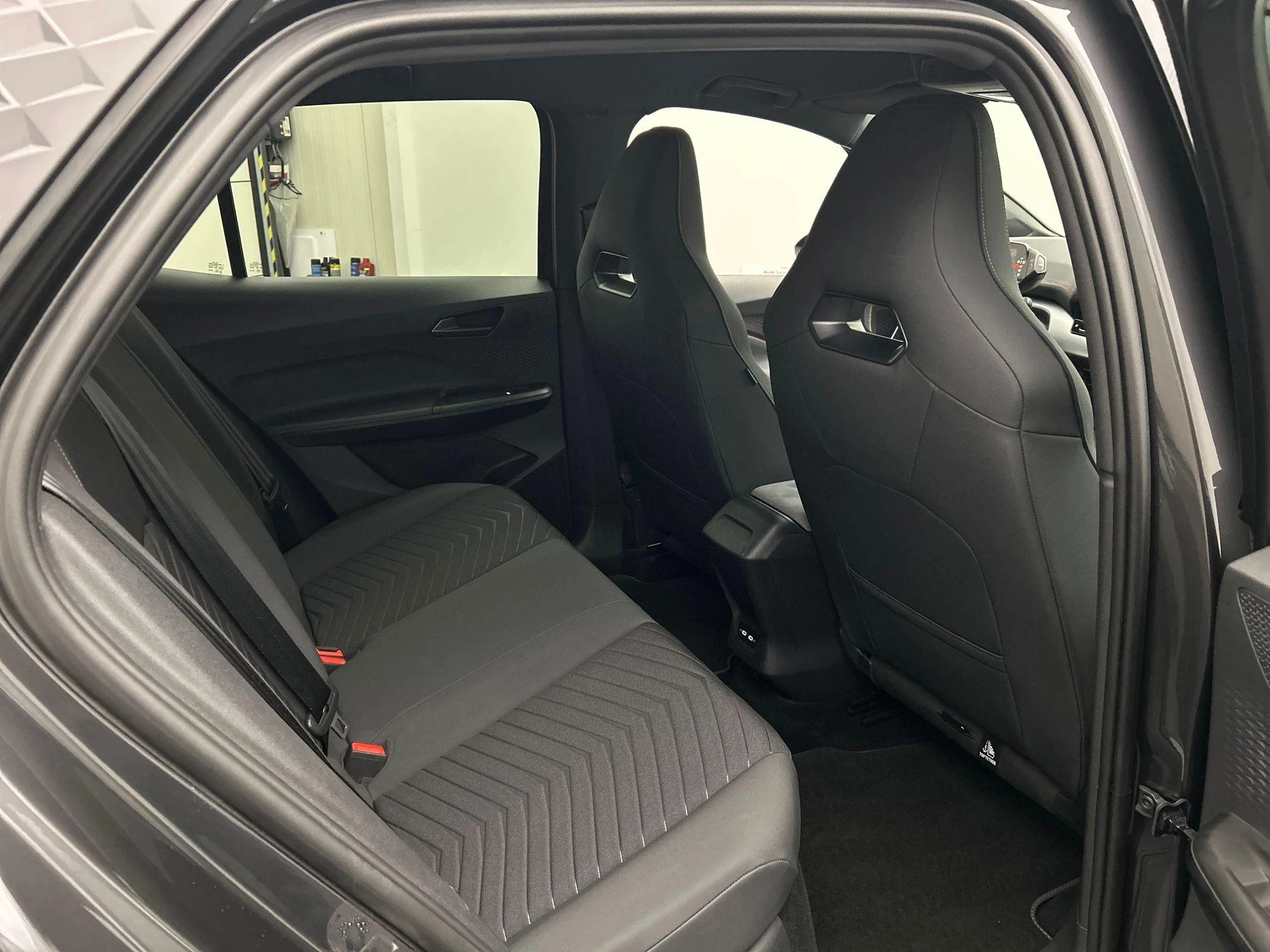 Hoofdafbeelding CUPRA Born