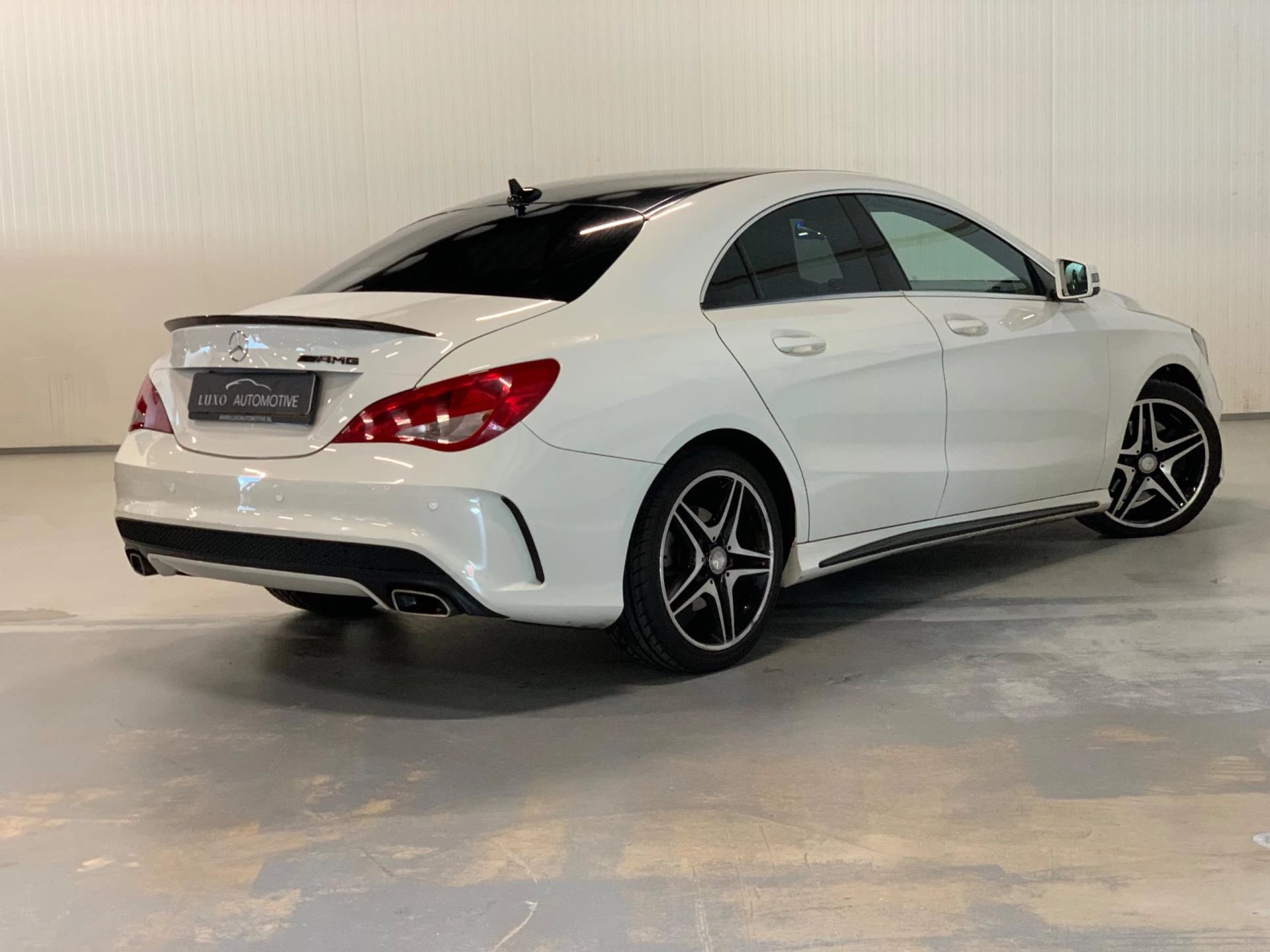 Hoofdafbeelding Mercedes-Benz CLA