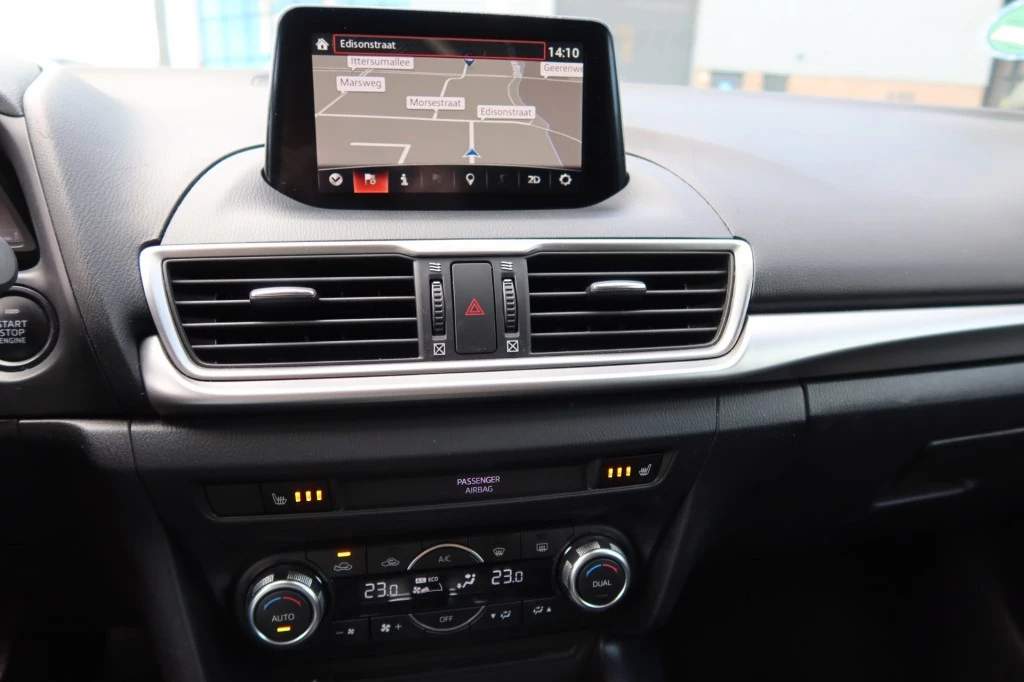 Hoofdafbeelding Mazda 3
