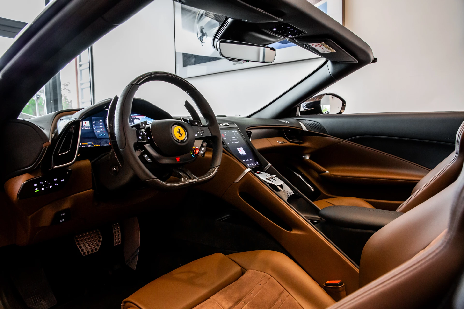 Hoofdafbeelding Ferrari Roma