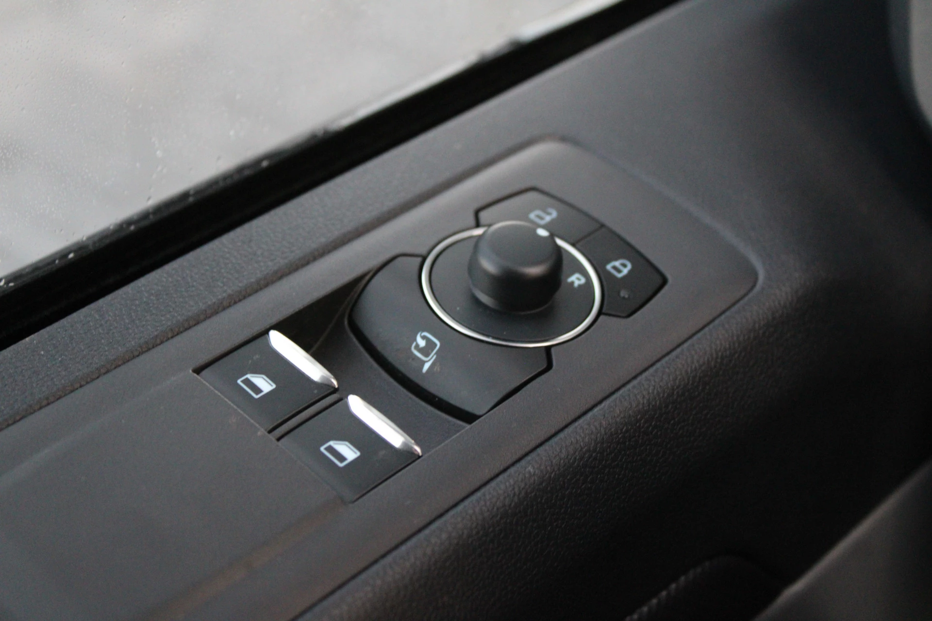 Hoofdafbeelding Ford E-Transit Custom