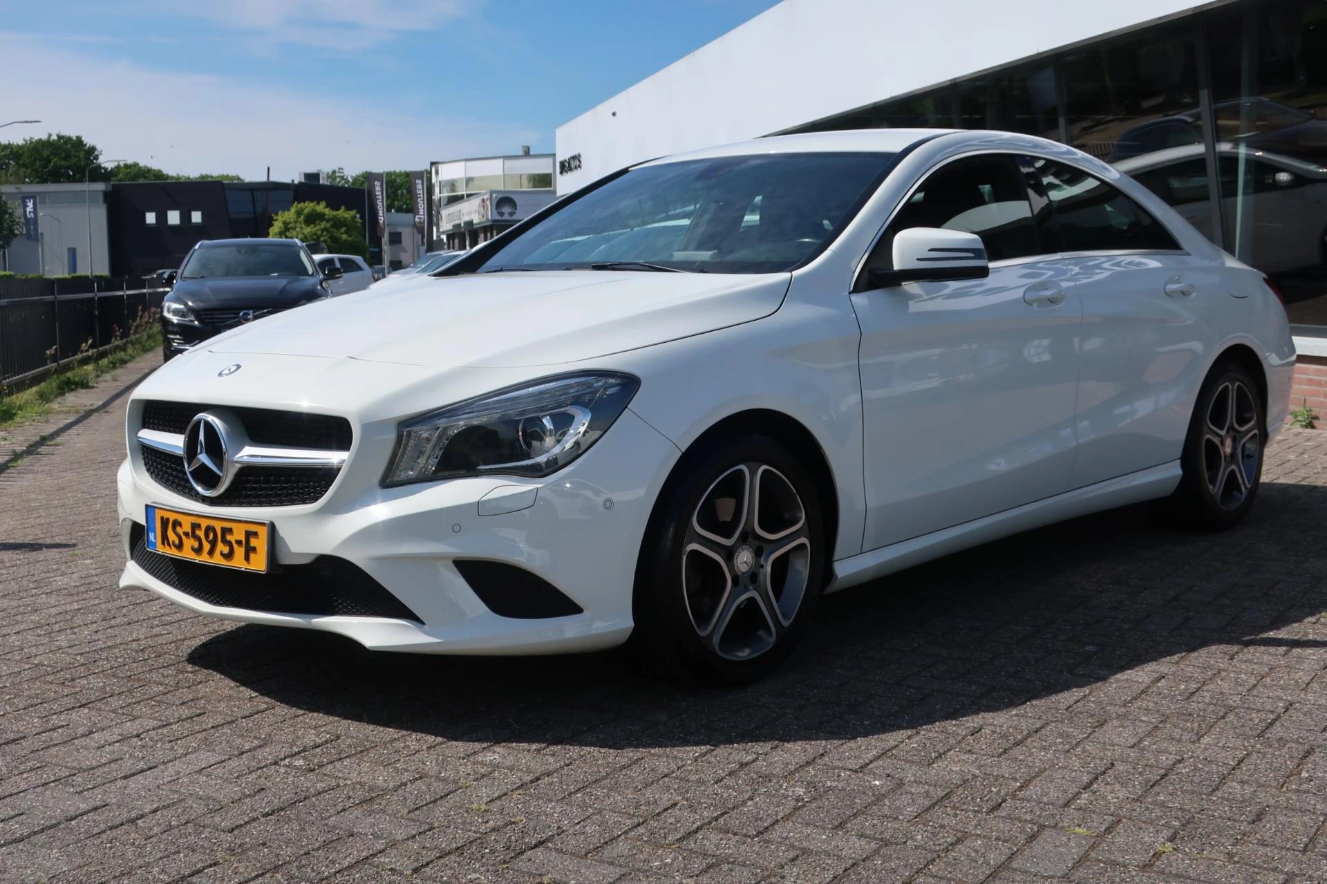 Hoofdafbeelding Mercedes-Benz CLA