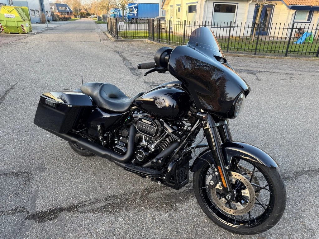 Hoofdafbeelding Harley-Davidson Street Glide