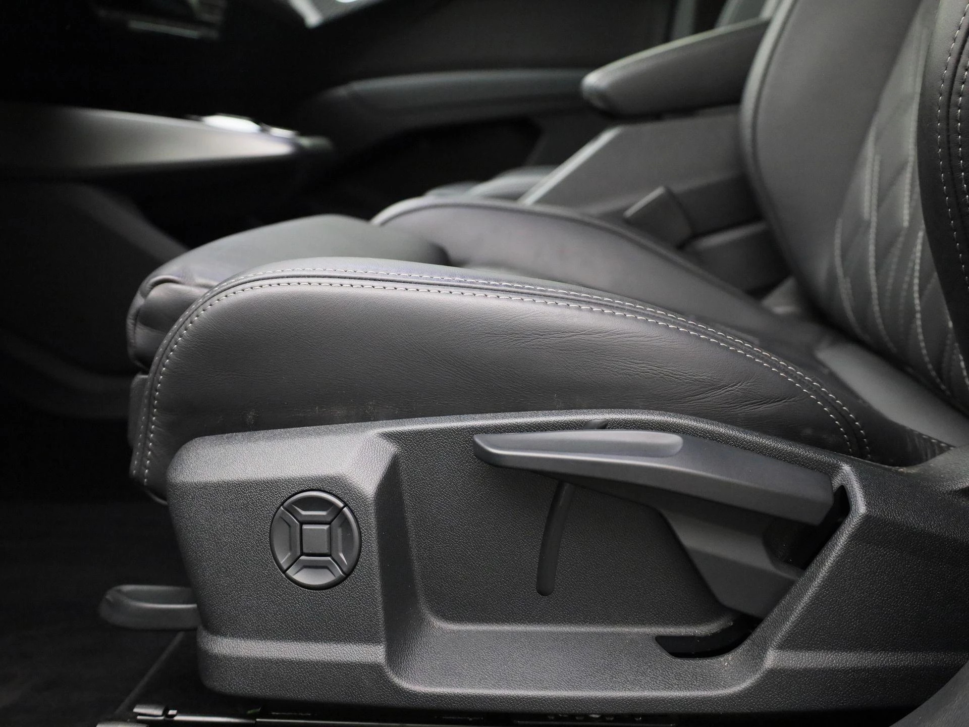 Hoofdafbeelding Audi Q4 e-tron