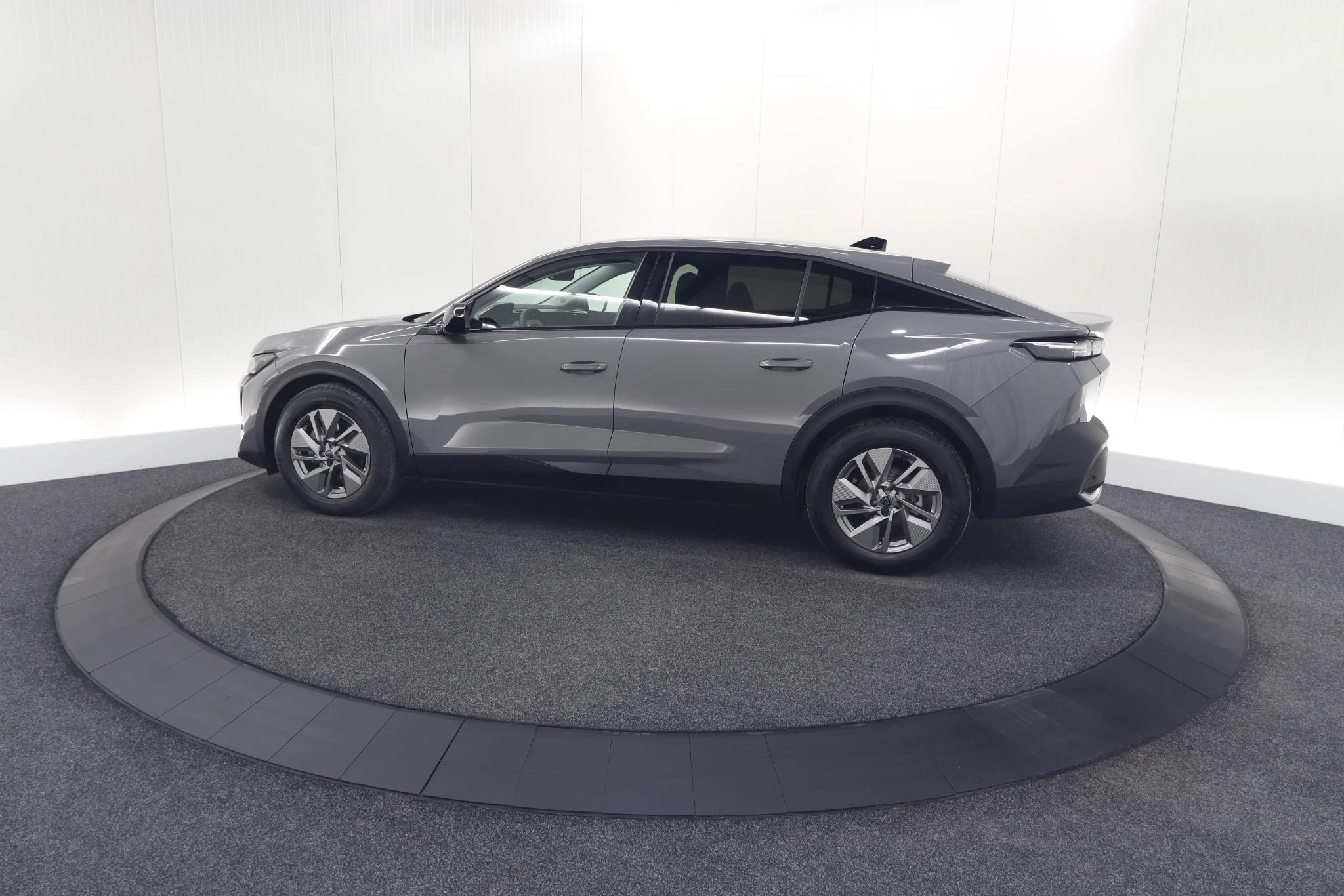 Hoofdafbeelding Peugeot 408