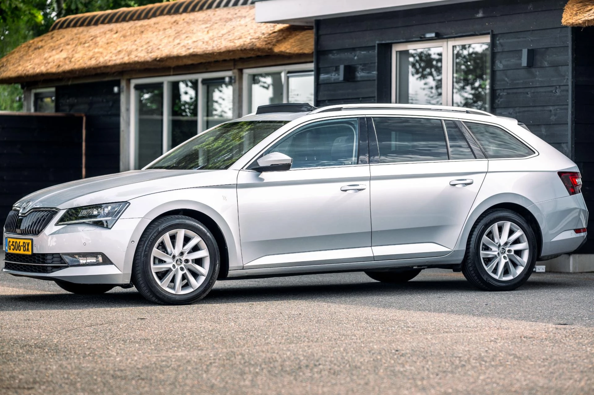 Hoofdafbeelding Škoda Superb