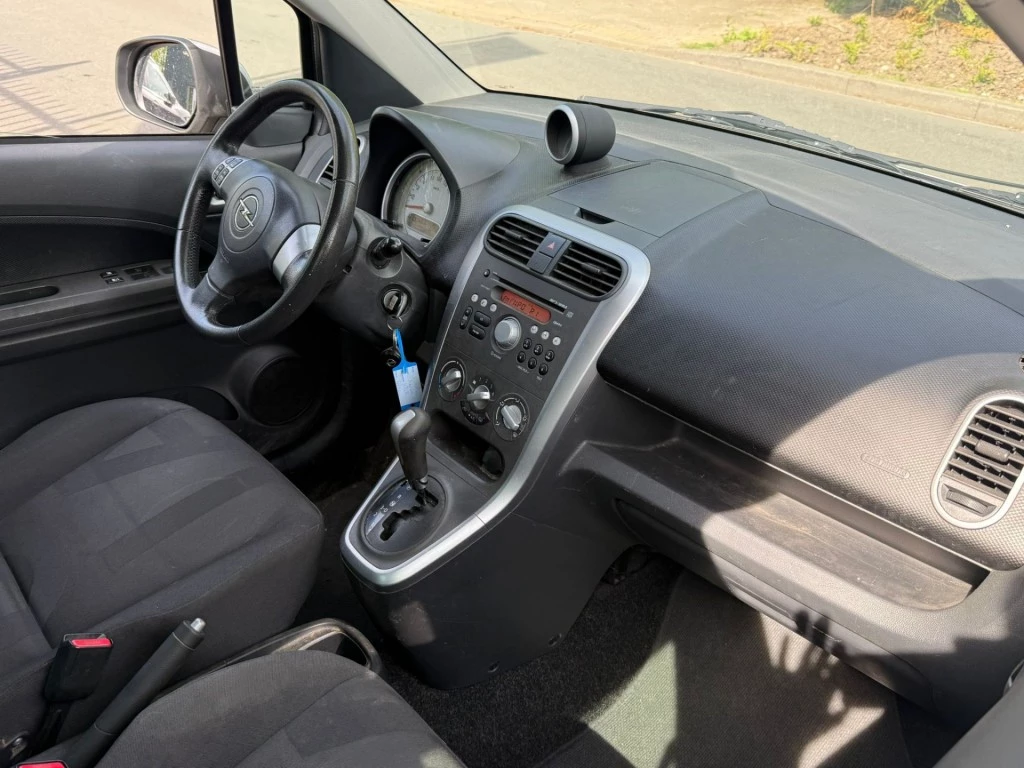 Hoofdafbeelding Opel Agila