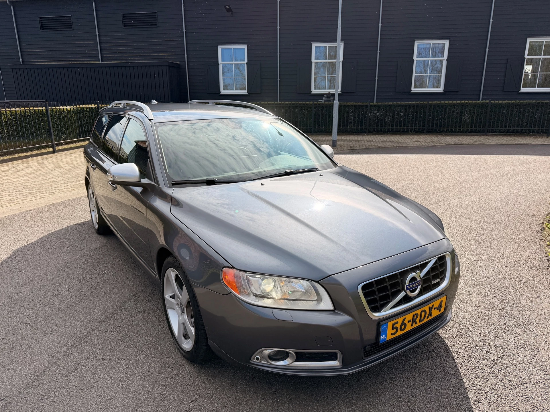 Hoofdafbeelding Volvo V70