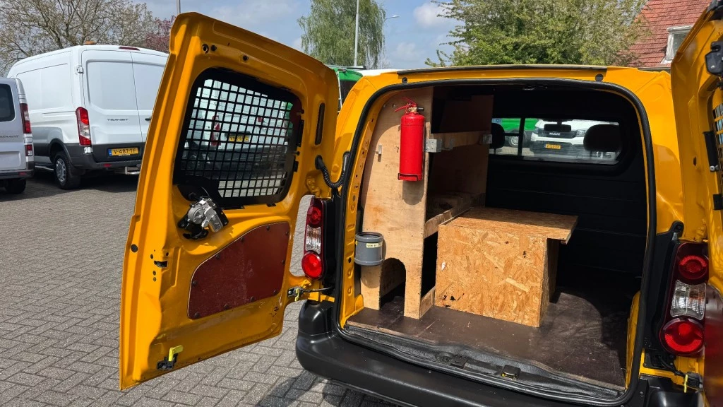 Hoofdafbeelding Peugeot Partner